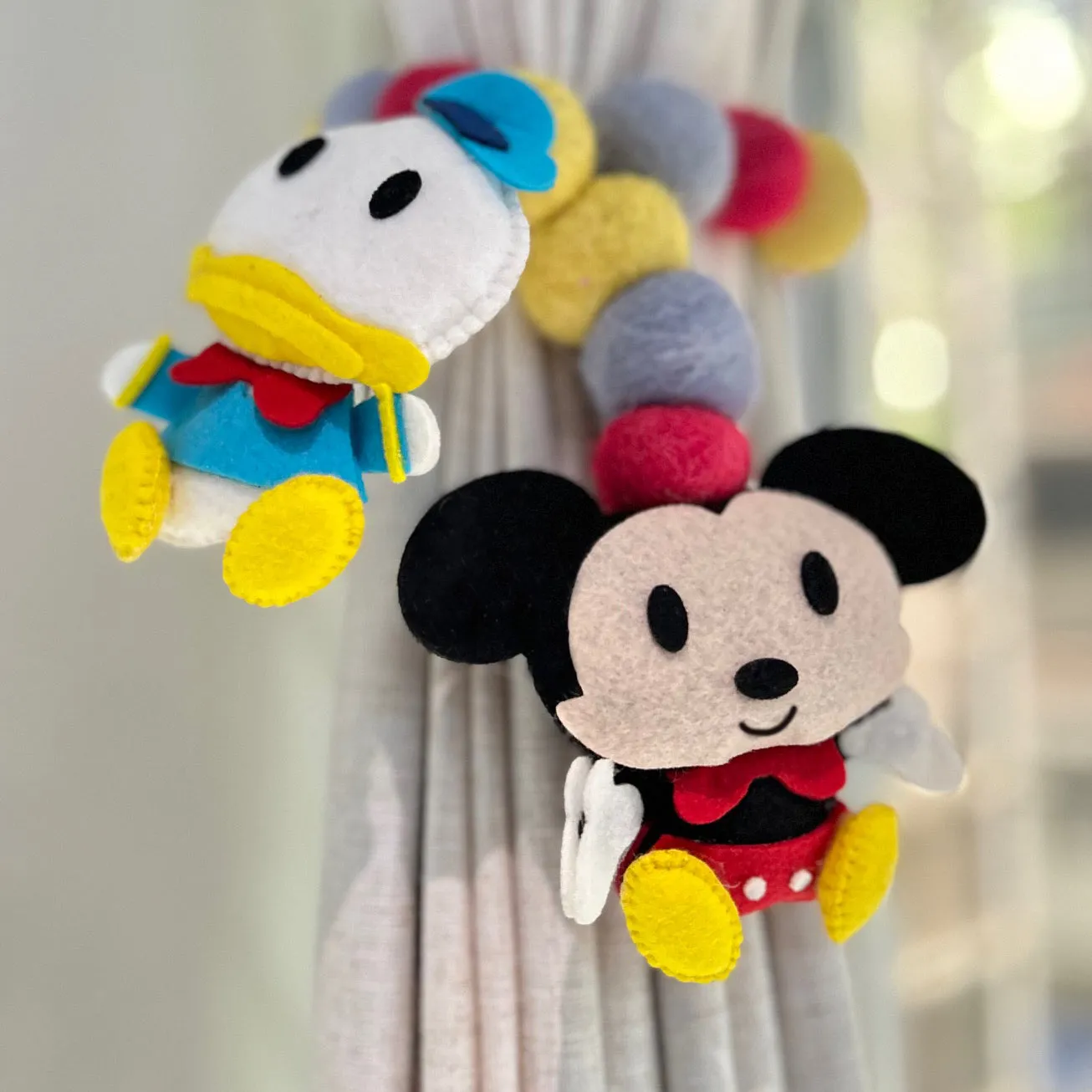Curtain Tie - Mickeys Friends