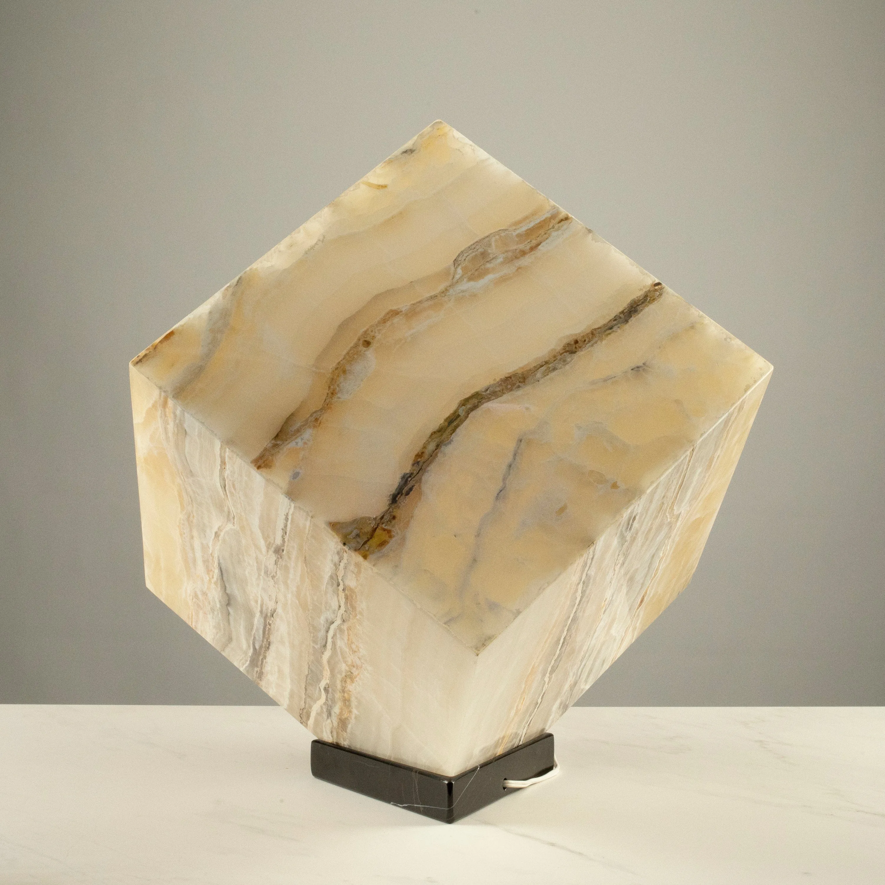 Nacar Onyx Light Cube - 12