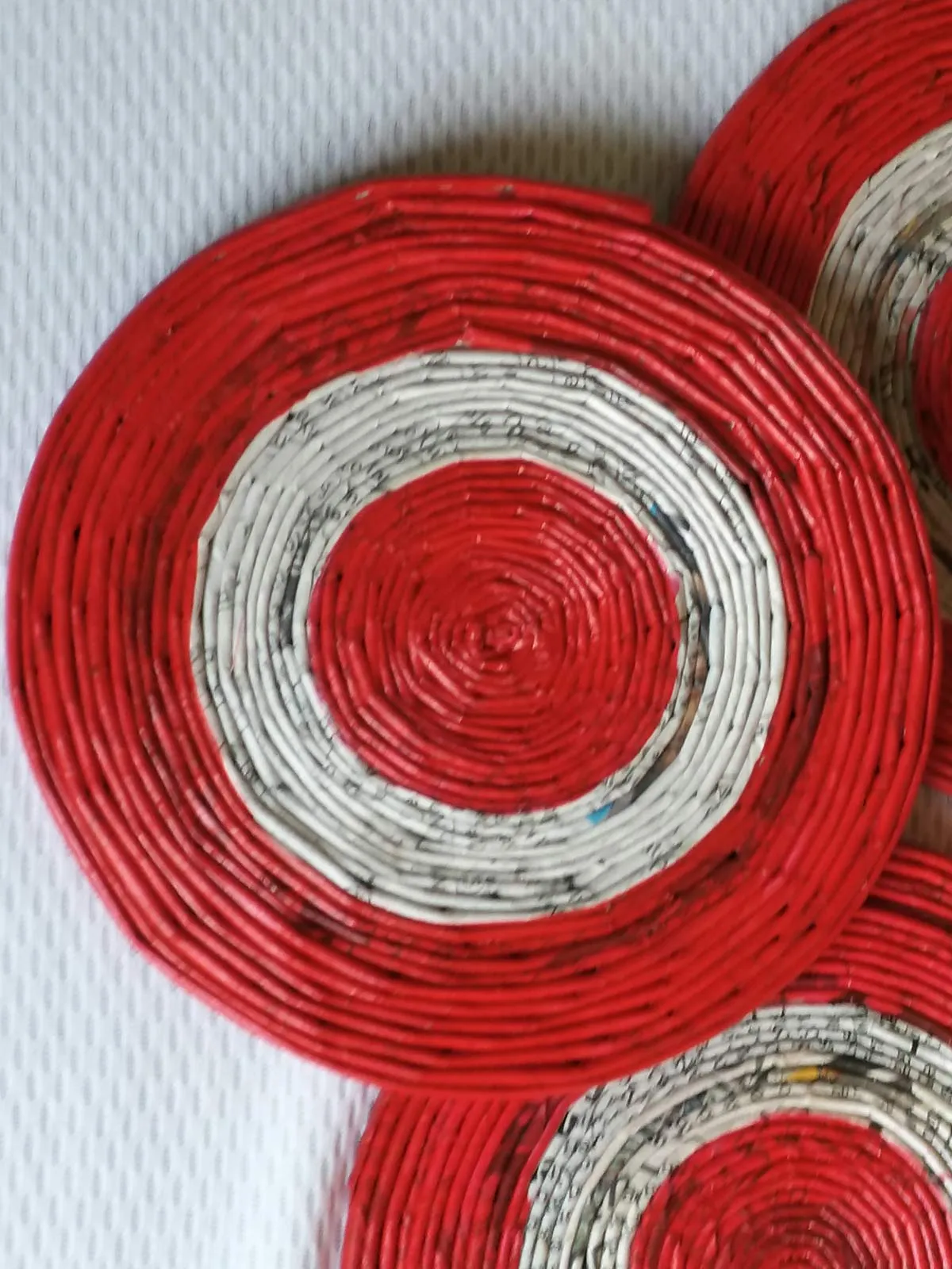 Round Natural Coasters Red And Natural